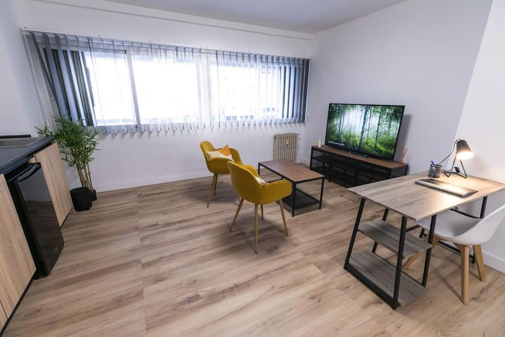 Estudio-Oficina Moderno, Centro De Jaén Eksteriør bilde