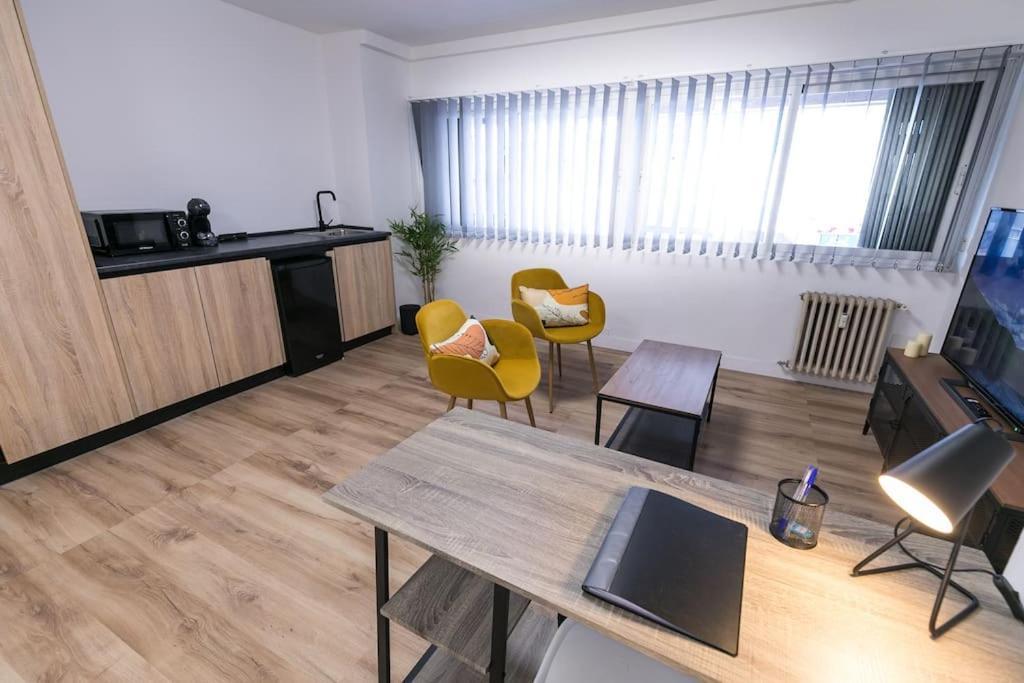 Estudio-Oficina Moderno, Centro De Jaén Eksteriør bilde